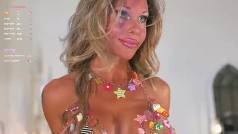 beatrix_rich online show from June 13, 2026, 7:01 pm