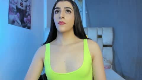 Snapshot of beautiful_doll888 chatting on February 10, 2026, 1:53 am Valeria online show from February 10, 2026, 1:53 am