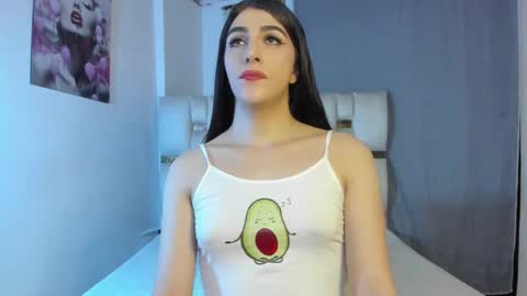 Snapshot of beautiful_doll888 chatting on February 24, 2026, 12:52 am Valeria online show from February 24, 2026, 12:52 am