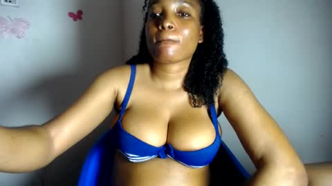 Snapshot of beautiful_moanna chatting on July 14, 2026, 2:05 am moanna online show from July 14, 2026, 2:05 am