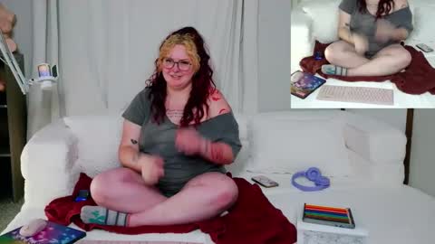 Snapshot of beautifulfeminine chatting on September 24, 2025, 2:04 am Annikka online show from September 24, 2025, 2:04 am