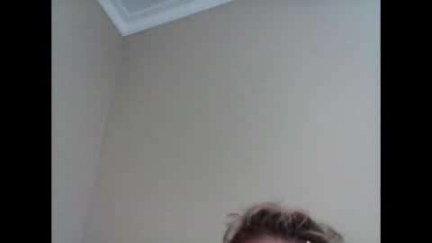 Snapshot of beauty_annyta chatting on February 17, 2026, 9:28 am beauty_annyta online show from February 17, 2026, 9:28 am