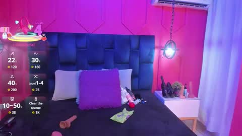 Chantall online show from December 18, 2025, 11:27 am