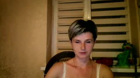 BeautyKsenia online show from October 20, 2025, 8:42 pm