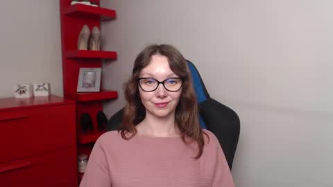 Zoe online show from March 10, 2025, 12:37 pm