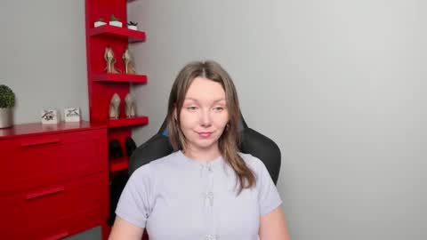 Zoe online show from September 15, 2025, 5:29 am