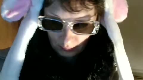 Raluca online show from December 1, 2025, 8:03 pm