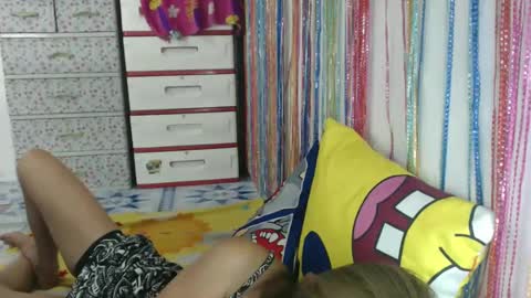 bebelove25 online show from December 20, 2024, 1:03 am