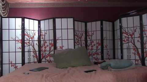 BeccaDelux online show from April 4, 2026, 10:18 pm