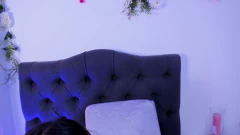 beccamilanni online show from January 24, 2025, 4:06 pm