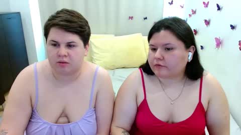 BeckyAndEllen online show from September 26, 2025, 10:41 am