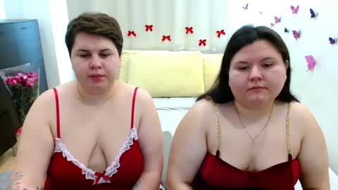 BeckyAndEllen online show from October 12, 2025, 10:36 am