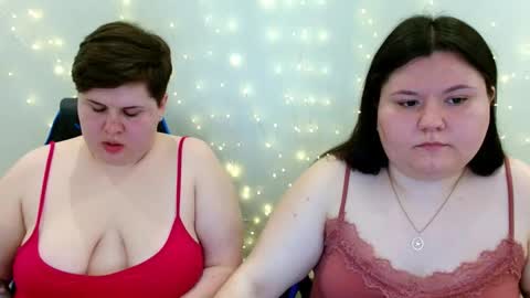 BeckyAndEllen online show from March 24, 2026, 1:38 pm