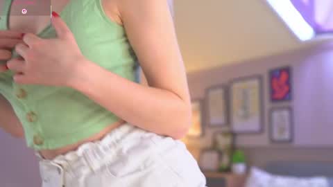 beckyissweetie online show from May 14, 2026, 8:21 am