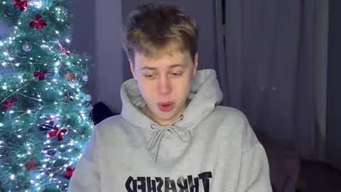 beeb0y online show from November 30, 2025, 5:28 pm