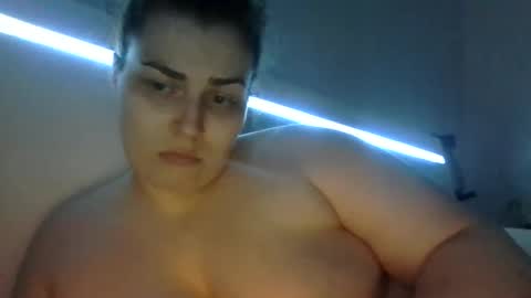 Snapshot of beeinmedeep chatting on December 17, 2024, 12:22 pm beeinmedeep online show from December 17, 2024, 12:22 pm