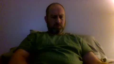 beekstar online show from September 24, 2025, 3:21 am