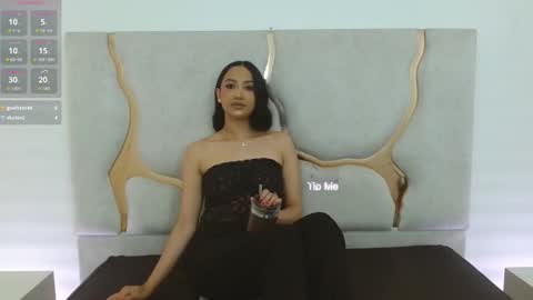 Snapshot of beella_tay1 chatting on October 6, 2025, 2:47 pm BELLA online show from October 6, 2025, 2:47 pm