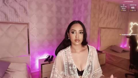 Snapshot of beella_tay1 chatting on November 26, 2025, 3:24 pm BELLA online show from November 26, 2025, 3:24 pm