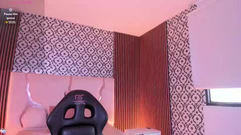 BELLA online show from April 16, 2026, 12:17 pm