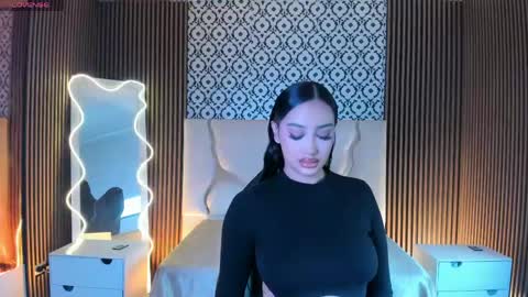 Snapshot of beella_tay1 chatting on April 24, 2026, 11:56 am BELLA online show from April 24, 2026, 11:56 am