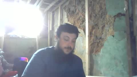 beenallover92 online show from November 27, 2025, 7:05 pm