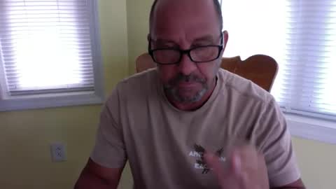 Luckyone online show from April 23, 2026, 7:27 pm