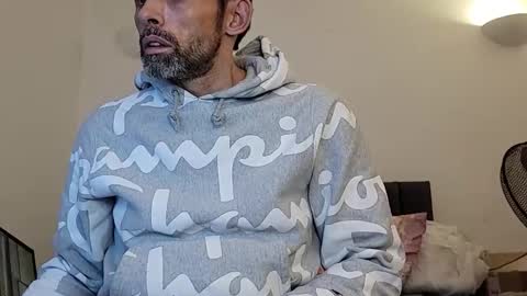 begbestuk online show from November 26, 2025, 11:39 pm