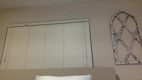 Snapshot of beginnersluck111 chatting on October 3, 2025, 3:47 am Beginners Luck online show from October 3, 2025, 3:47 am