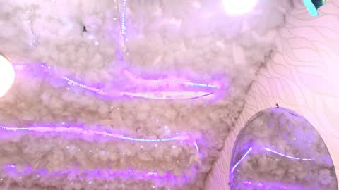Snapshot of begoniia_ chatting on February 6, 2025, 3:06 am Begonia online show from February 6, 2025, 3:06 am