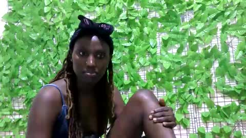 beib_love online show from May 25, 2026, 8:04 pm