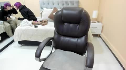 Snapshot of bela_craxkerr chatting on February 11, 2026, 12:21 pm Bela online show from February 11, 2026, 12:21 pm