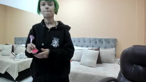 Snapshot of bela_craxkerr chatting on February 21, 2026, 12:28 pm Bela online show from February 21, 2026, 12:28 pm