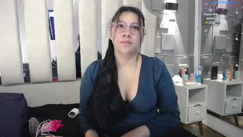 Snapshot of belen_green chatting on July 17, 2026, 12:01 pm Belen online show from July 17, 2026, 12:01 pm