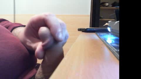 Snapshot of belgianfatcock chatting on December 18, 2024, 6:35 pm belgianfatcock online show from December 18, 2024, 6:35 pm