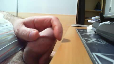 belgianfatcock online show from April 18, 2026, 11:27 pm