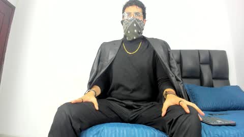 belialcrow666 online show from November 5, 2025, 8:42 pm