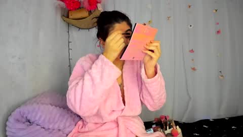 Snapshot of belinda_luna_ chatting on October 13, 2025, 6:08 pm modelo independiente online show from October 13, 2025, 6:08 pm