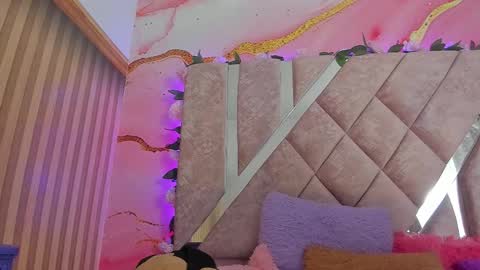 Melanie  online show from February 26, 2026, 10:25 am