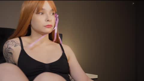 Snapshot of bella_alita chatting on February 11, 2025, 8:20 pm lita online show from February 11, 2025, 8:20 pm