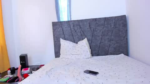 Bella and Andrew special couple online show from November 29, 2025, 12:19 pm