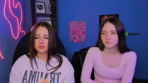 Snapshot of bella_dorn chatting on March 12, 2026, 2:45 pm Bella online show from March 12, 2026, 2:45 pm