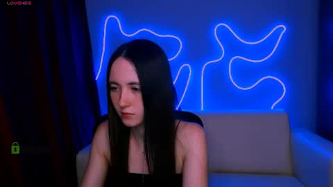 Snapshot of bella_dorn chatting on June 28, 2026, 7:09 pm Bella online show from June 28, 2026, 7:09 pm
