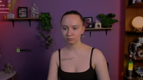 Bella online show from April 7, 2026, 11:43 am