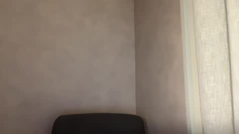 bella_foxxi online show from December 11, 2024, 7:36 pm