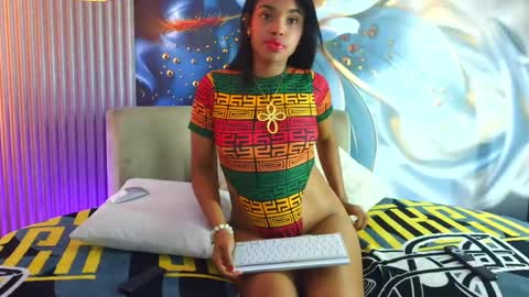 Snapshot of bella_moonlight_cr chatting on May 30, 2026, 11:46 pm BELLA online show from May 30, 2026, 11:46 pm