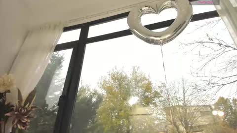 Snapshot of bella_posh chatting on November 18, 2025, 6:18 am bella_posh online show from November 18, 2025, 6:18 am