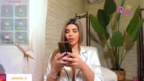 Snapshot of bella_posh chatting on January 13, 2026, 7:57 am bella_posh online show from January 13, 2026, 7:57 am