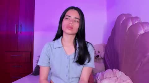 Valeria Model Independent online show from November 21, 2025, 5:39 am