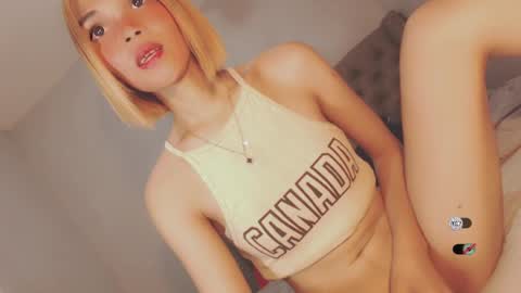 Bella online show from January 5, 2025, 11:48 am